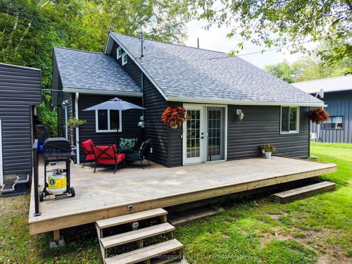 103 Lindgren Rd W, Huntsville, ON, P1H1Y2 | Card Image