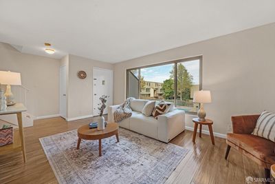 2 - 460 Auburn Way, Condo with 2 bedrooms, 1 bathrooms and 2 parking in San Jose CA | Image 3