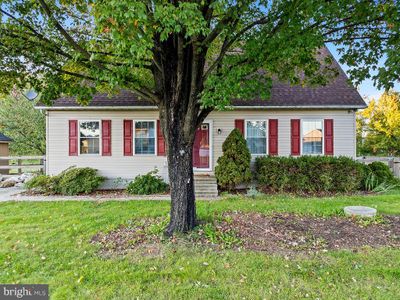 713 W Myrtle Street, House other with 4 bedrooms, 2 bathrooms and null parking in LITTLESTOWN PA | Image 1