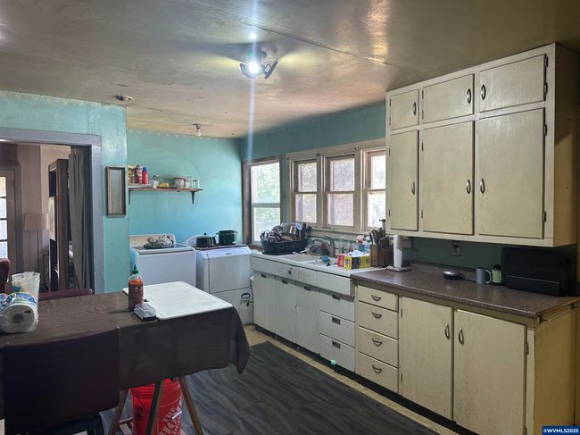 24404 Highway 20, House other with 3 bedrooms, 1 bathrooms and null parking in Philomath OR | Image 5