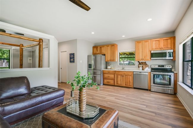 2305 Manana St, House other with 4 bedrooms, 4 bathrooms and 6 parking in Austin TX | Image 30