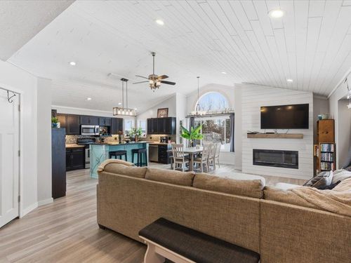 3775 32nd St Sw, Pine River, MN, 56474-7901 | Card Image