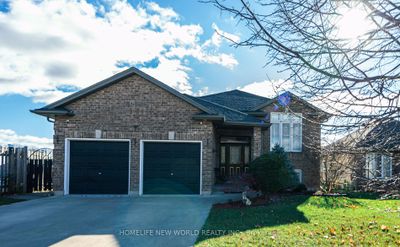 7 Lynbrook Lane, House other with 3 bedrooms, 2 bathrooms and 4 parking in Welland ON | Image 2