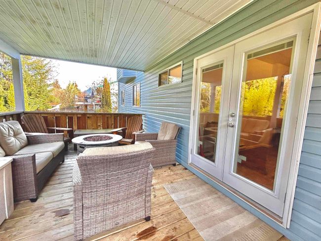 1705 Ymca Road, House other with 2 bedrooms, 0 bathrooms and 1 parking in Gibsons BC | Image 6