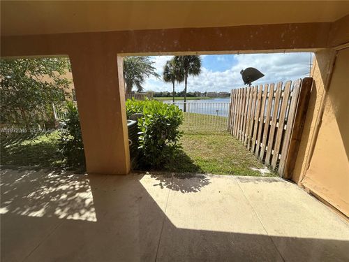 apt-160-5200 Nw 31st Ave, FORT LAUDERDALE, FL, 33309-2513 | Card Image