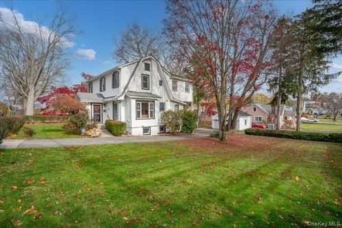 140 Columbus Ave, Valhalla, NY, 10595-1739 | Card Image