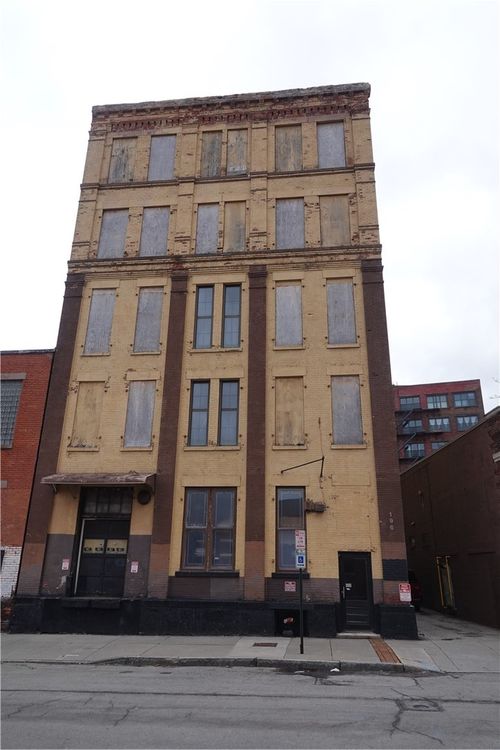 196 N Water St, Rochester, NY, 14604-1122 | Card Image