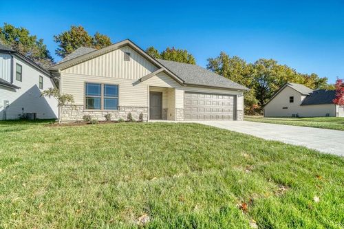 5615 Sandrock Dr, COLUMBIA, MO, 65202-5546 | Card Image