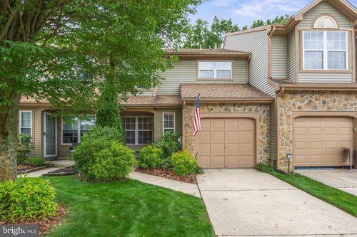 36 Kettlebrook Dr, MOUNT LAUREL, NJ, 08054-2633 | Card Image