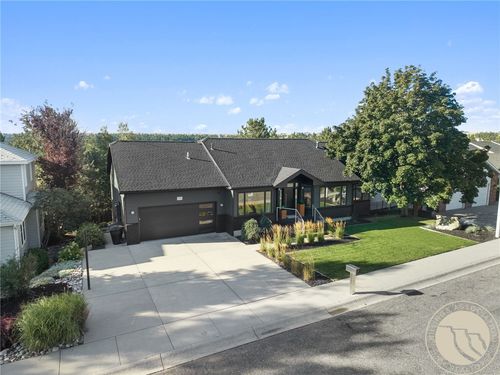 930 Ginger Ave, Billings, MT, 59105-2054 | Card Image