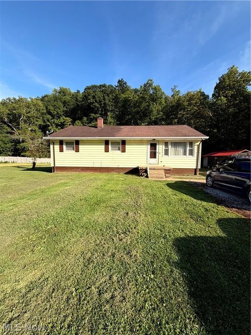 4794 Veterans Hwy, New Martinsville, WV, 26155-8281 | Card Image