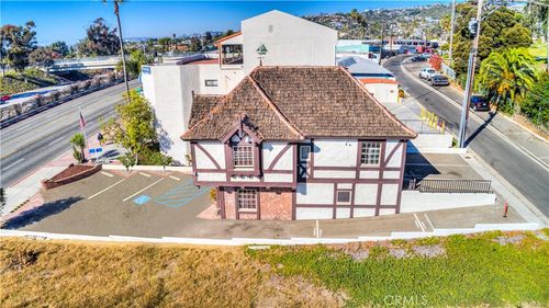 2449 S El Camino Real, San Clemente, CA, 92672-3351 | Card Image
