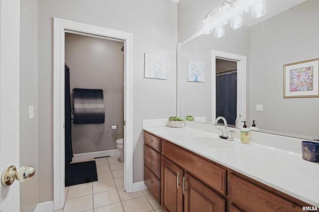 2139 Cromwell Cir, House other with 5 bedrooms, 5 bathrooms and null parking in Davenport IA | Image 22