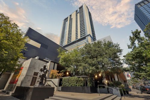 1802-210 Lavaca St, Austin, TX, 78701-4580 | Card Image