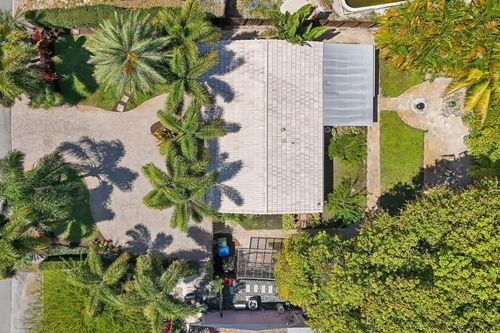13 Ne 26th Ct, Wilton Manors, FL, 33334-1026 | Card Image
