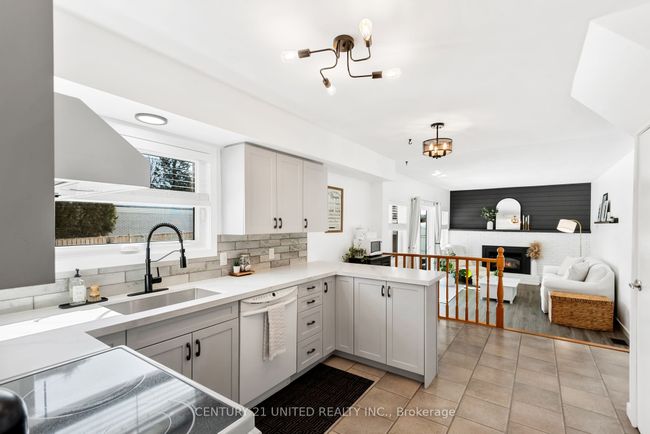 789 Parkhill Rd W, House other with 3 bedrooms, 3 bathrooms and 10 parking in Peterborough ON | Image 10