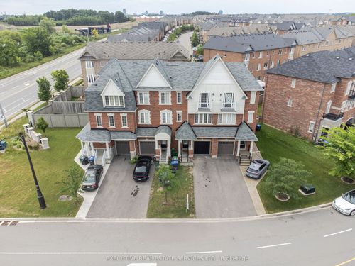 5 Sprucewood Rd, Brampton, ON, L6Z0J3 | Card Image