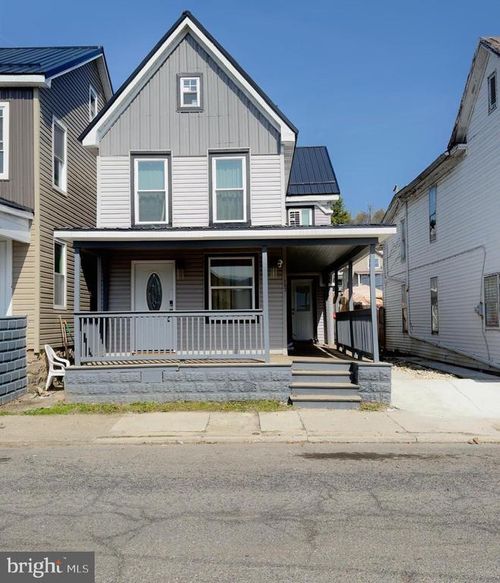157 W 4th St, LEWISTOWN, PA, 17044-2008 | Card Image