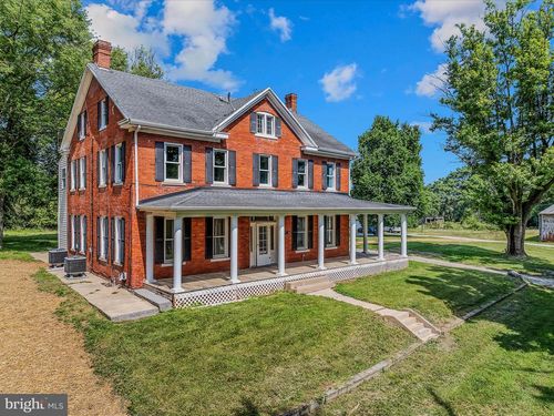 235 William Fulk Ln, KEARNEYSVILLE, WV, 25430-5009 | Card Image