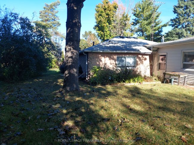 139 Summit Dr, House other with 2 bedrooms, 1 bathrooms and 5 parking in Caesarea ON | Image 34