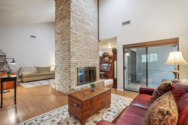 4 Royal Oaks Blvd, House other with 3 bedrooms, 2 bathrooms and null parking in Hickory Creek TX | Image 10