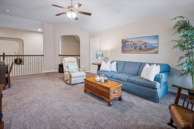208 Equestrian Rd, House other with 4 bedrooms, 4 bathrooms and null parking in Hickory Creek TX | Image 29