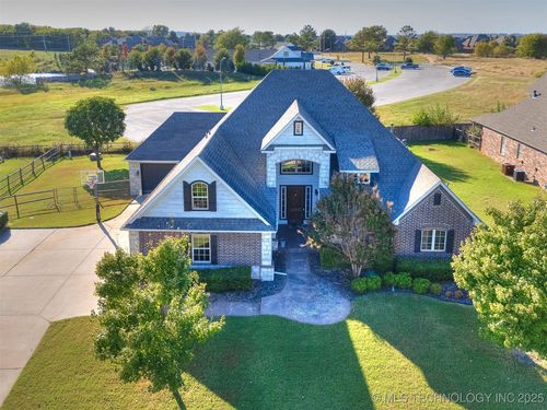 14806 S 52nd East Ave, Bixby, OK, 74008-4056 | Card Image