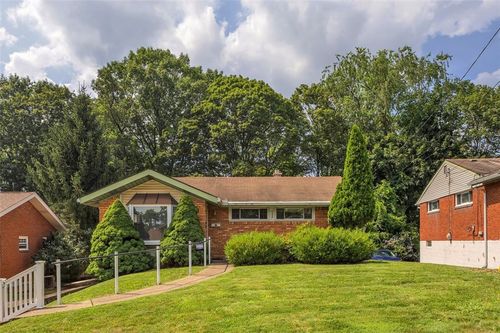 114 Frazier Dr, Pittsburgh, PA, 15235-5251 | Card Image
