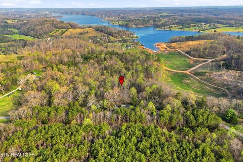 5104 Rest Camp Rd, Lenoir City, TN, 37772 | Card Image