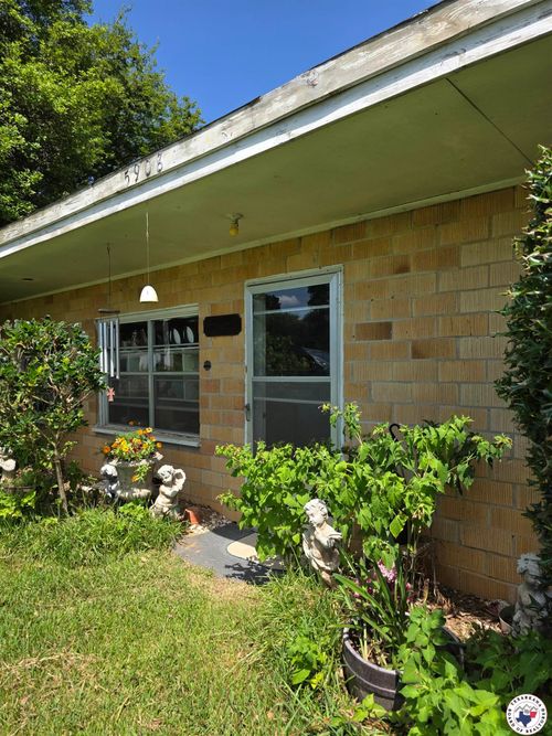 5908 E Hwy 67, Hope, AR, 71801 | Card Image