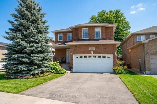 503 Simcoe Rd, Bradford, ON, L3Z3C4 | Card Image