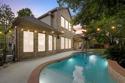 361 W Tupelo Green Cir, The Woodlands, TX, 77389-4865 | Card Image