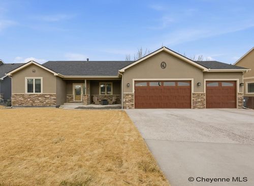 834 W Dale Blvd, Cheyenne, WY, 82009-5907 | Card Image