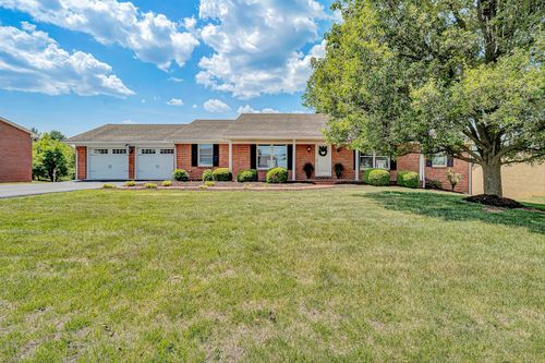 147 Westridge Dr, Daleville, VA, 24083-2930 | Card Image