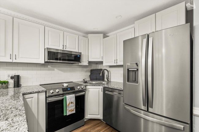 UNIT-2 - 11 Boulder Brook Dr, Condo with 2 bedrooms, 2 bathrooms and null parking in Exeter NH | Image 15