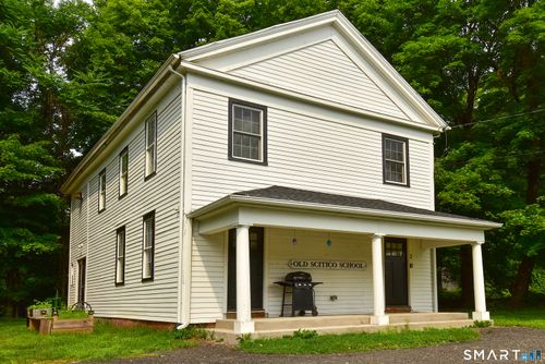 2 Broad Brook Rd, Enfield, CT, 06082-4807 | Card Image