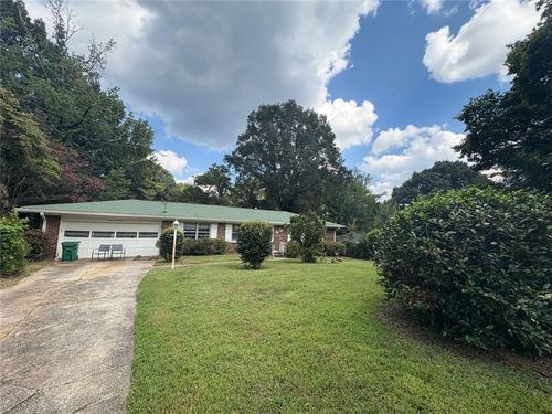 1426 Jon Juca Ct, STONE MOUNTAIN, GA, 30088-3409 | Card Image