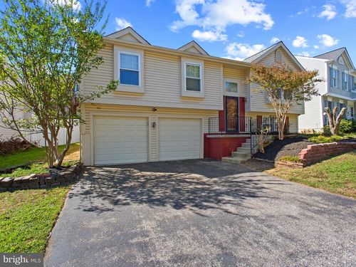 14916 Saddle Creek Dr, BURTONSVILLE, MD, 20866-2208 | Card Image