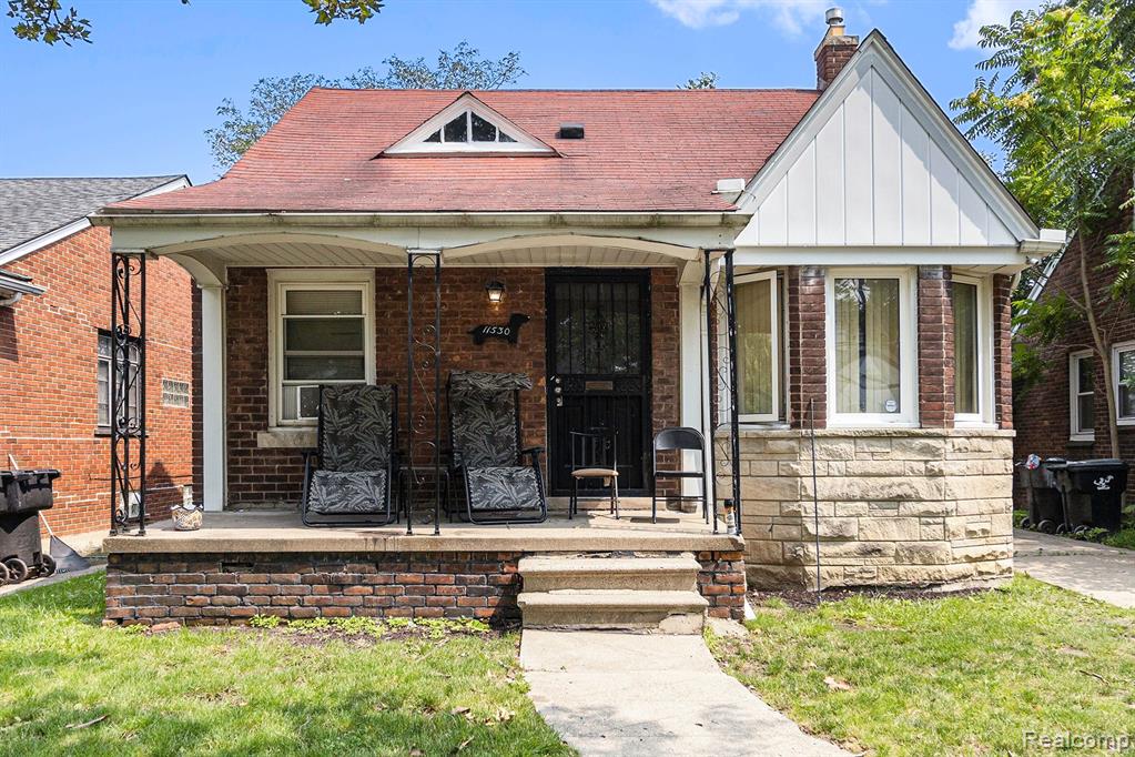 Lakepointe St, Detroit, MI 48224