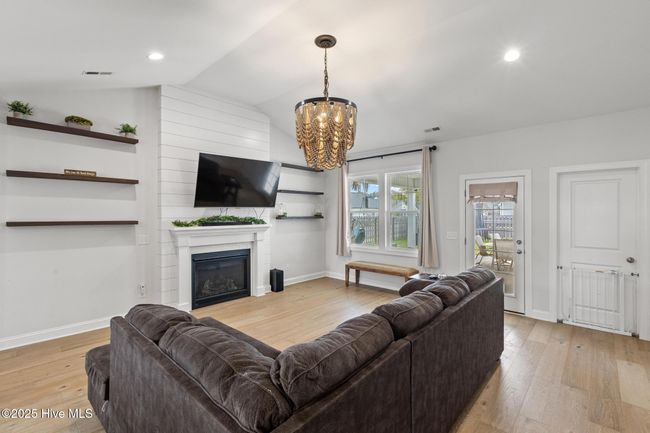 117 E Yellow Lois Dr, House other with 4 bedrooms, 3 bathrooms and 2 parking in Hampstead NC | Image 9