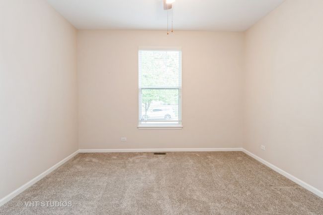 1520 Mansfield Dr, House other with 3 bedrooms, 2 bathrooms and 2 parking in Aurora IL | Image 5