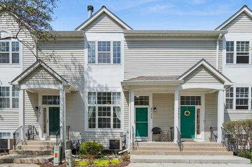 2733 Shelly Ln, Aurora, IL, 60504-5888 | Card Image