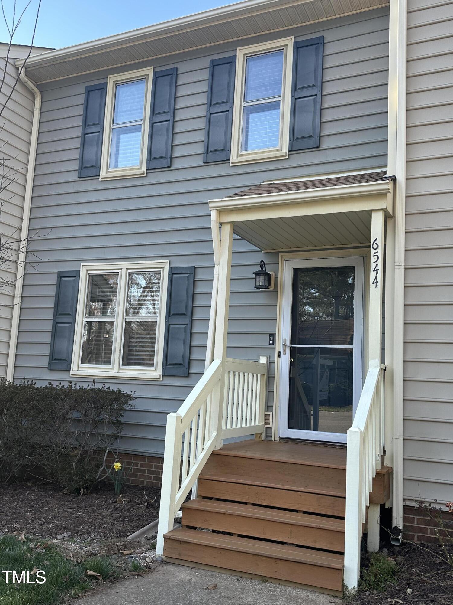 English Oaks Dr, Raleigh, NC 27615