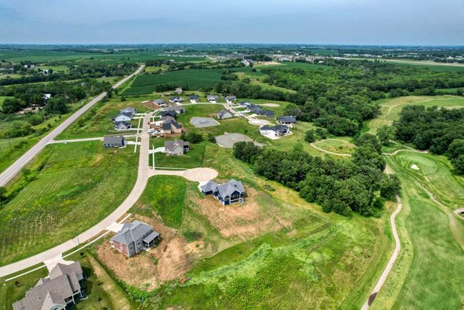 2980 Hickory Cir, Home with 0 bedrooms, 0 bathrooms and null parking in Pella IA | Image 9