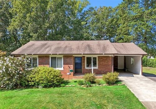 886 Perimeter Rd, dawsonville, GA, 30534-4300 | Card Image