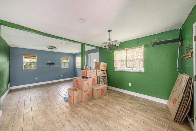 8606 N 9 Th St, House other with 2 bedrooms, 2 bathrooms and null parking in TAMPA FL | Image 4