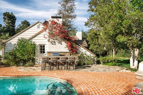 251 N Layton Drive, Los Angeles, CA, 90049 | Card Image