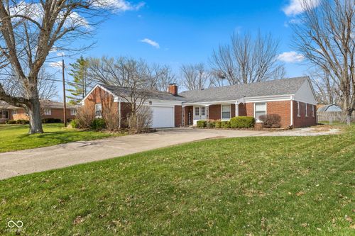 8109 Laura Lynne Ln, Indianapolis, IN, 46217-4926 | Card Image