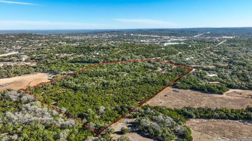 1515 Old Boerne Rd, Bulverde, TX, 78163-3237 | Card Image