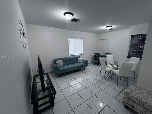 4-2141 Biarritz Dr, Miami Beach, FL, 33141-3415 | Card Image